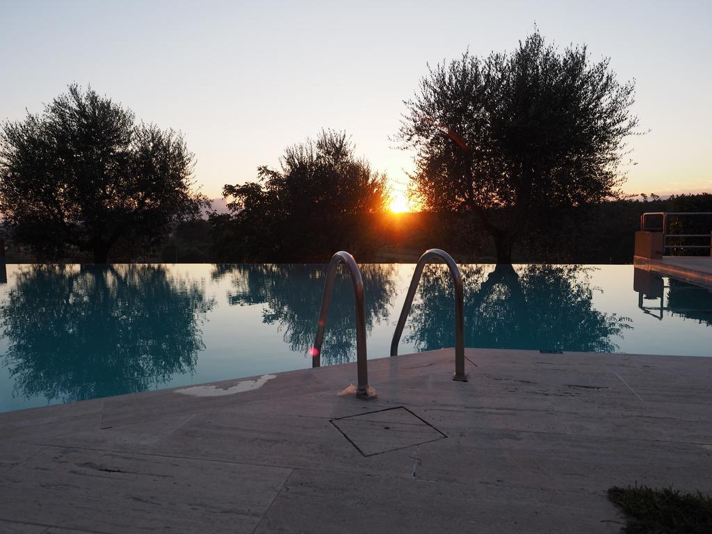 Agriturismo Le Due Querce Lazzeretto Eksteriør bilde