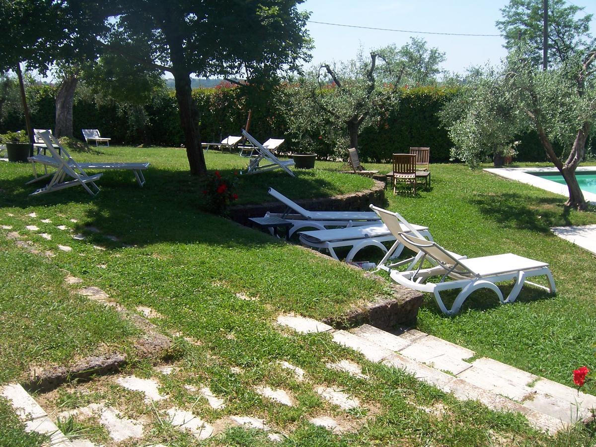 Agriturismo Le Due Querce Lazzeretto Eksteriør bilde